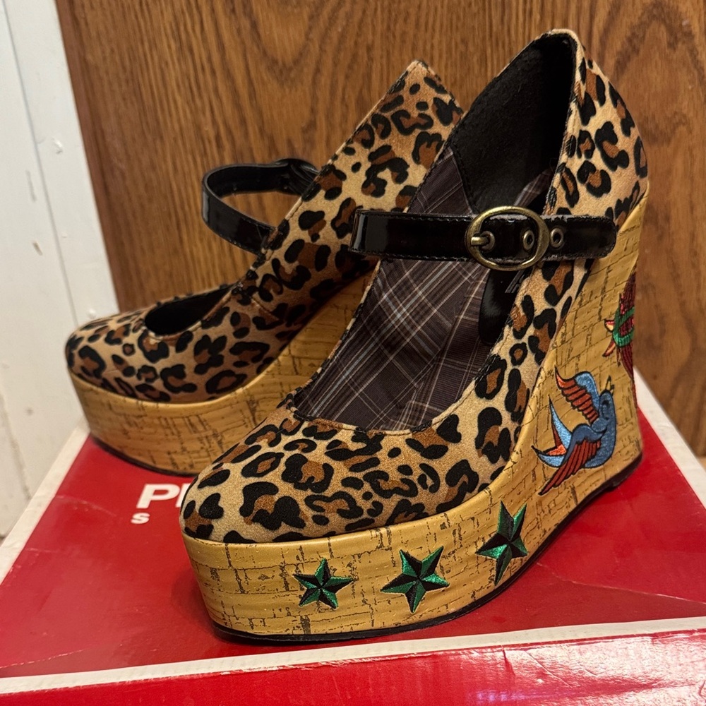 Penthouse by Ellie Shoes Leopard Wedges with embroidery